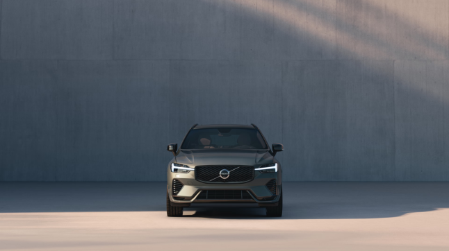 Ngoại thất Volvo XC60 Ultra 2026