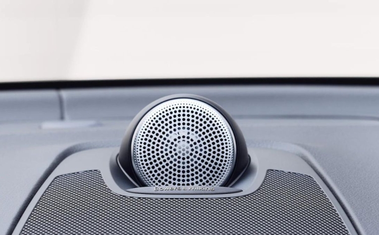 Hệ thống âm thanh Bowers & Wilkins