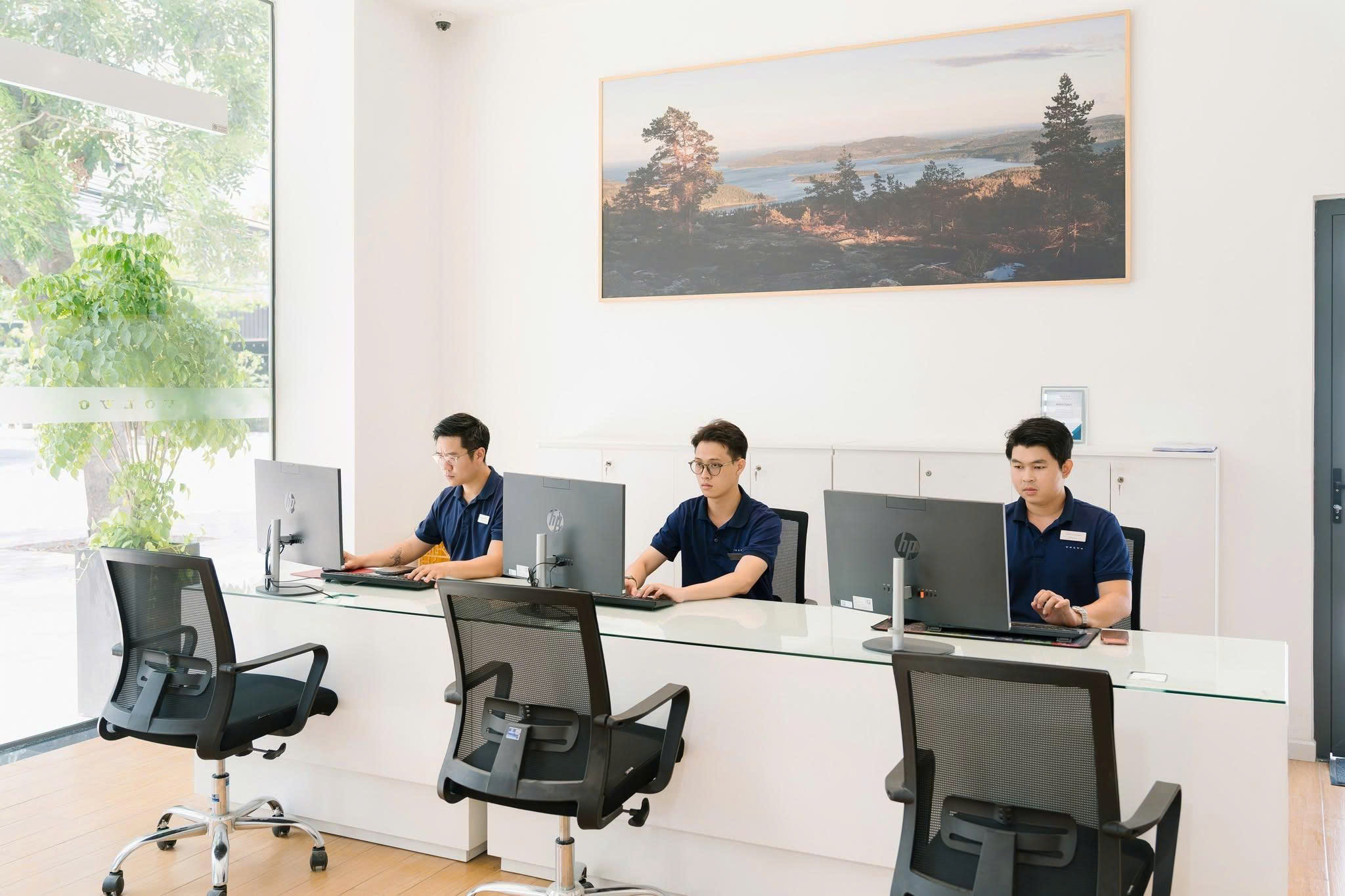 Đặt Lịch Bảo Dưỡng Xe Tại Volvo Car Đông Saigon