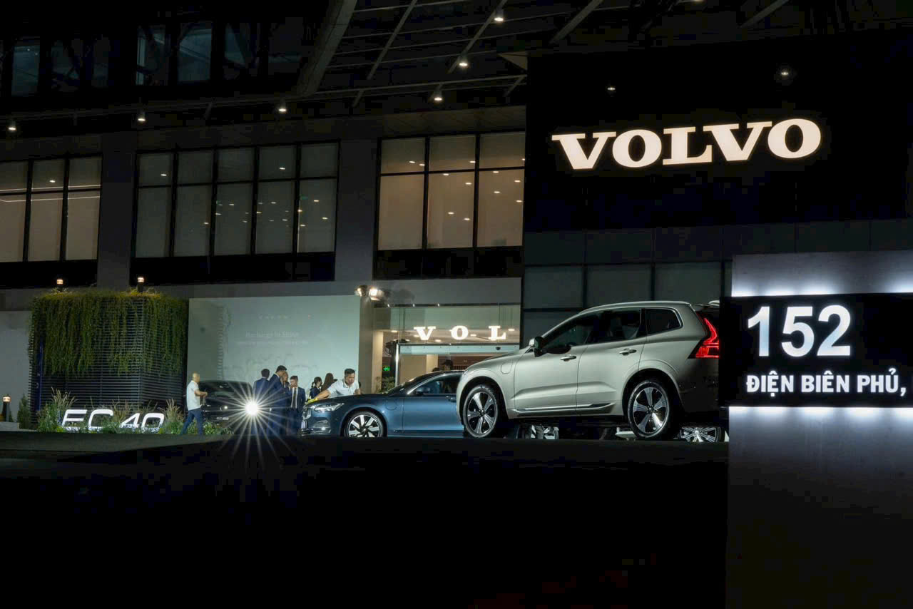 Volvo XC40 Có Phải Là Lựa Chọn Hoàn Hảo Cho Người Trẻ?