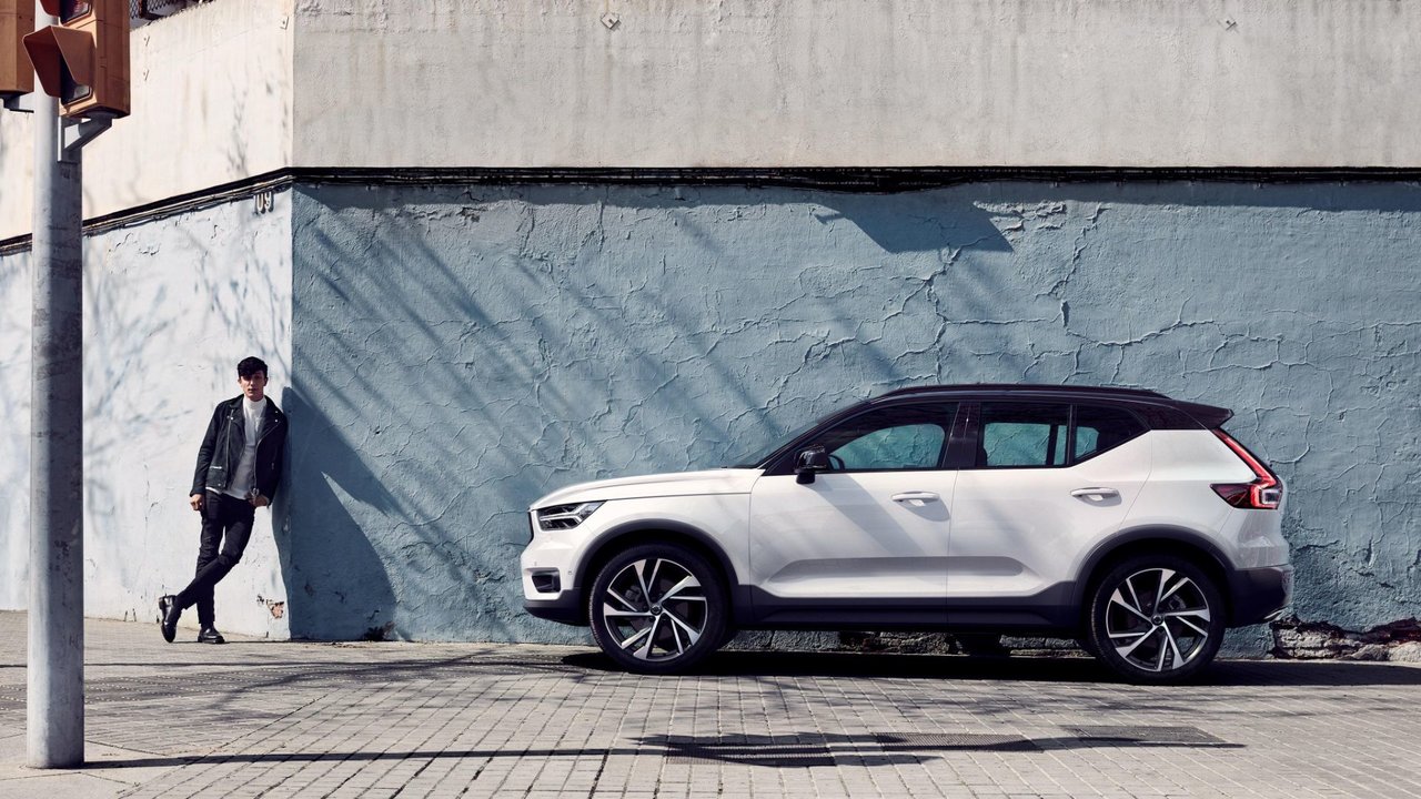 Volvo XC40 Có Phải Là Lựa Chọn Hoàn Hảo Cho Người Trẻ?