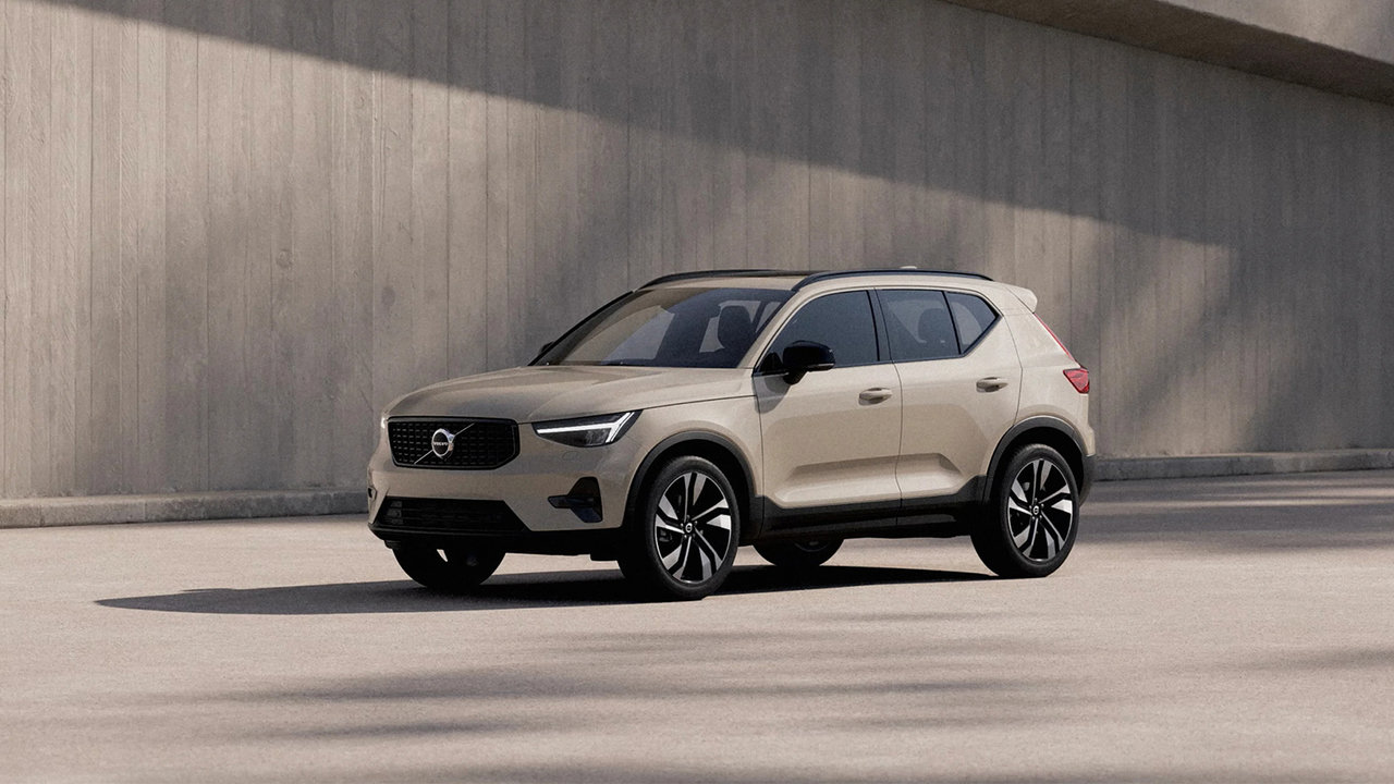 Volvo XC40 Có Phải Là Lựa Chọn Hoàn Hảo Cho Người Trẻ?