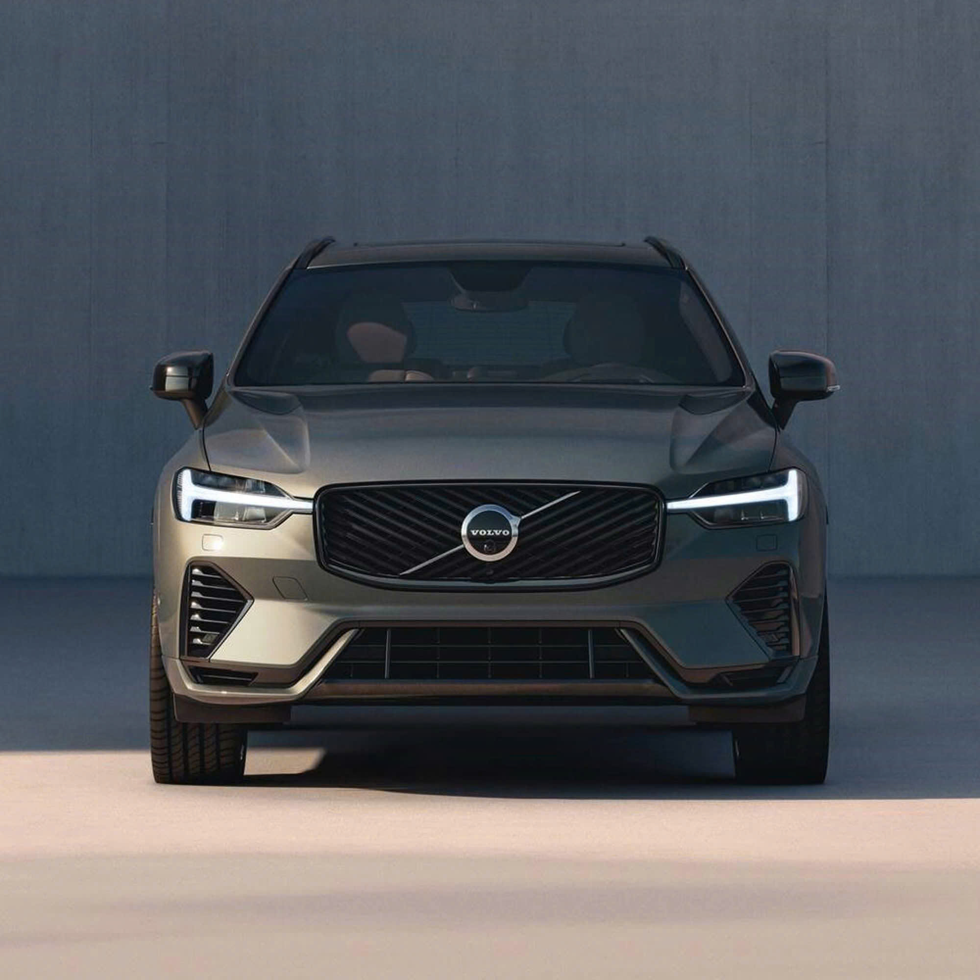 Volvo - Cùng Dải Sản Phẩm Hybrid Nổi Bật
