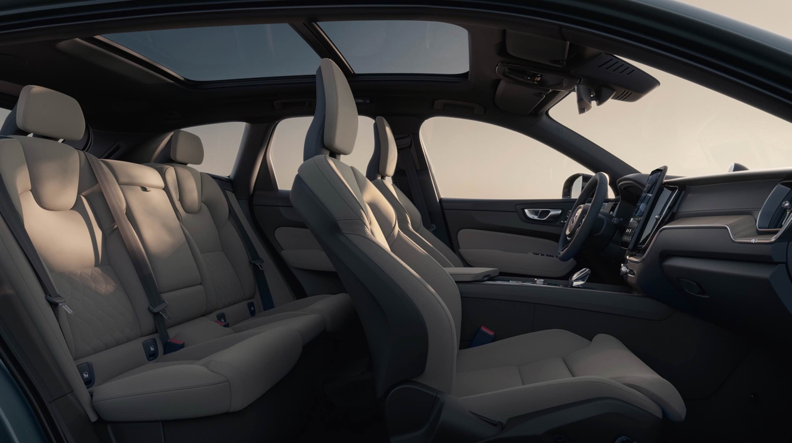 Volvo - Cùng Dải Sản Phẩm Hybrid Nổi Bật