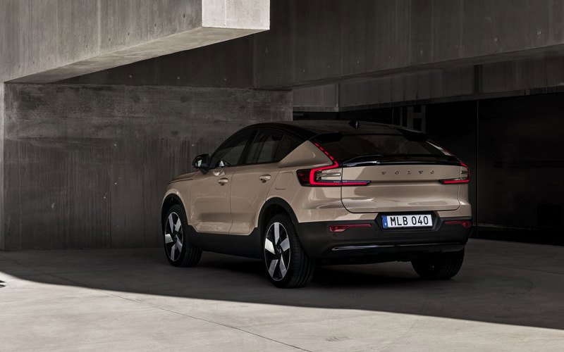 Volvo: Hơn Cả Một Chiếc Xe, Đó Là Cam Kết Về An Toàn