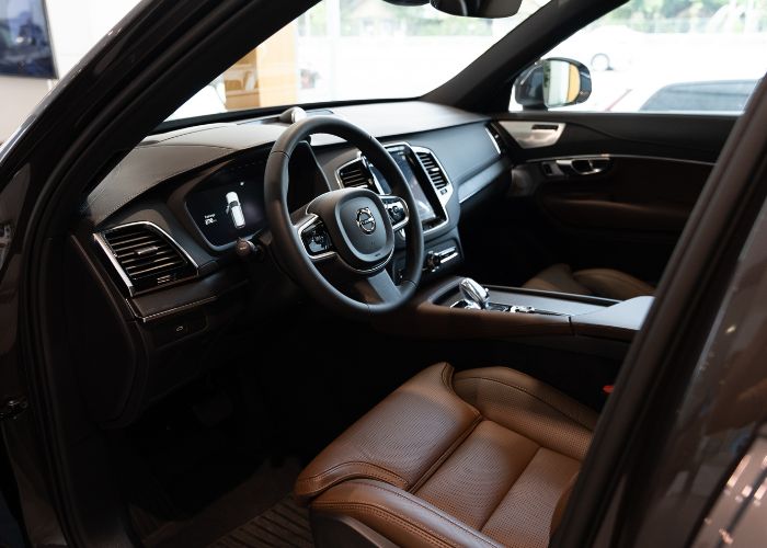 Tại Sao Chọn Mua Xe Volvo Tại Volvo Car Đông Saigon?