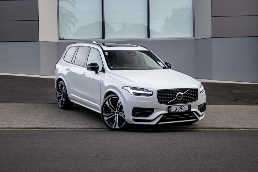 Trải Nghiệm Sở Hữu Xe Volvo: Dịch Vụ Chuyên Nghiệp