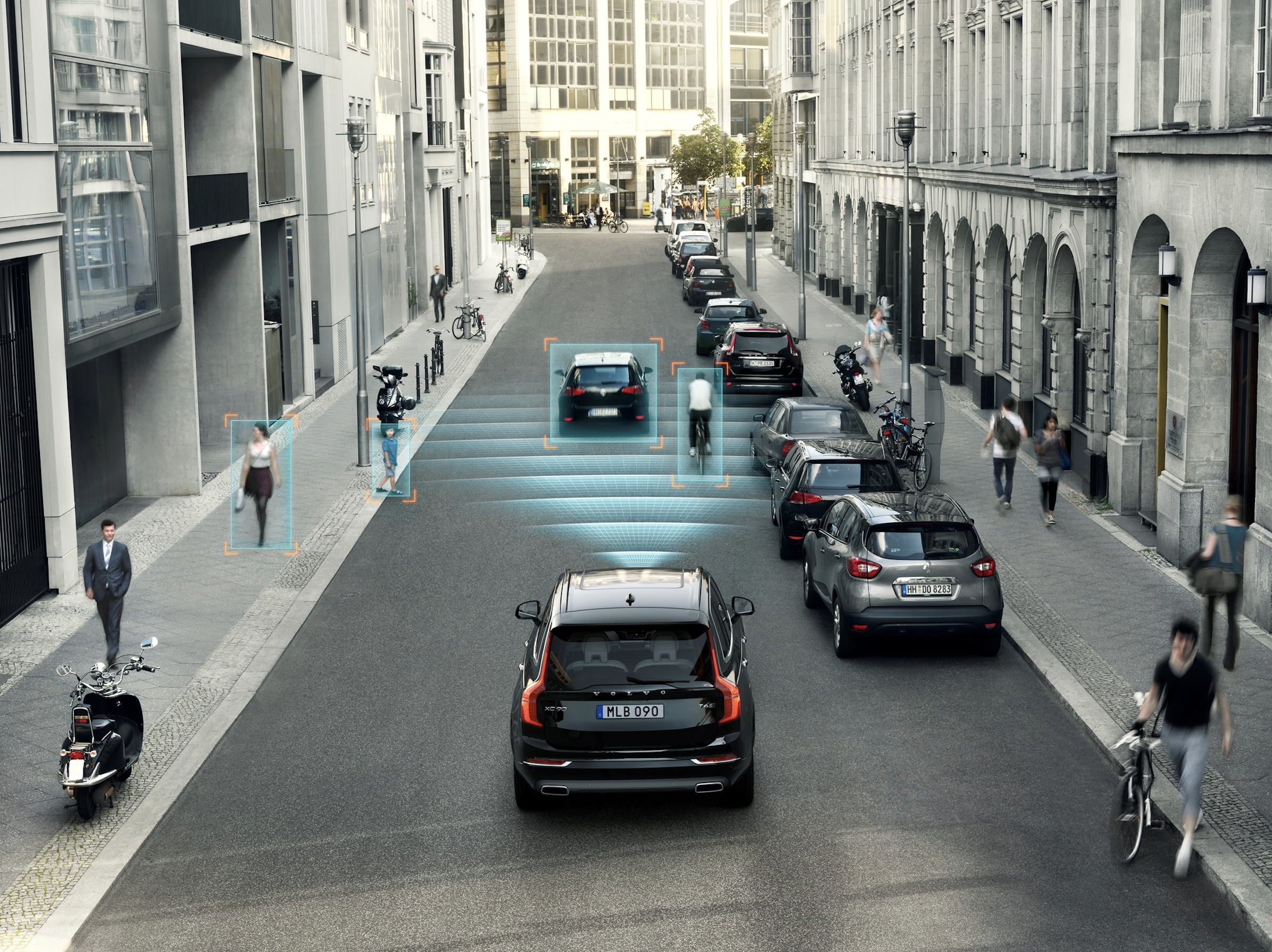 Xe Volvo Kết Hợp Giữa Hiệu Năng Mạnh Mẽ Và An Toàn