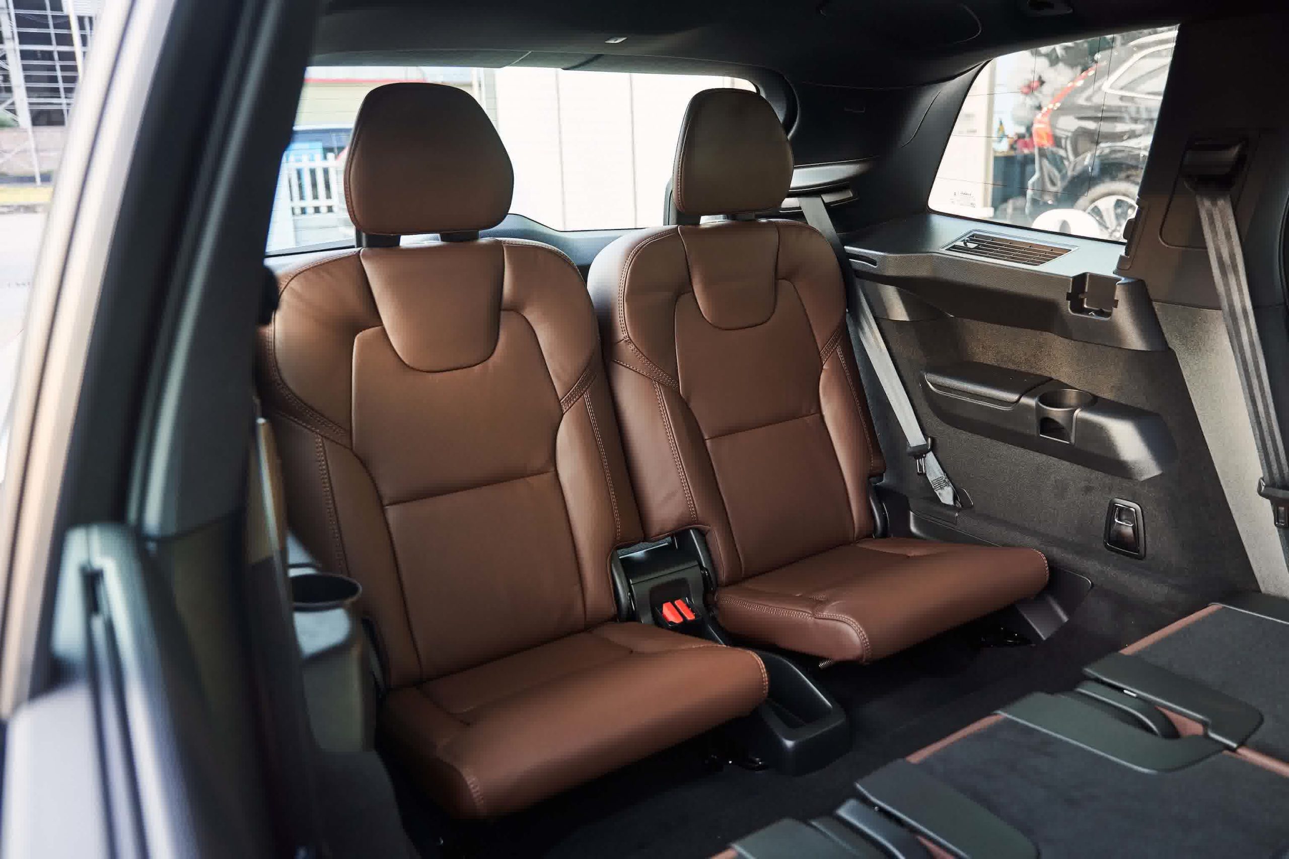 Xe Volvo XC90 Plug-in Hybrid Có Gì Nổi Bật?