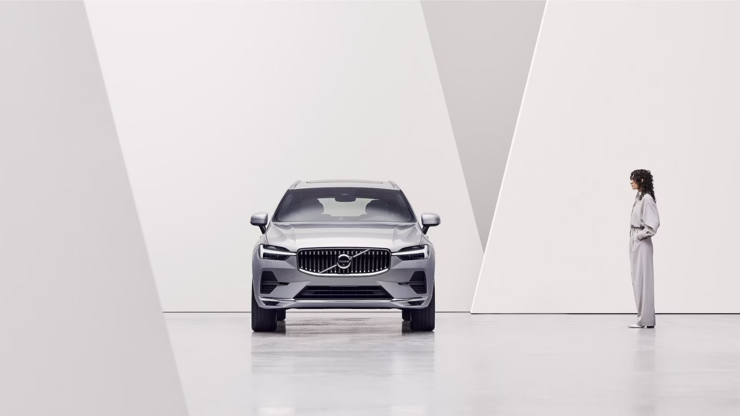 XC60 vs XC90 – SUV nào cho gia đình đông người?